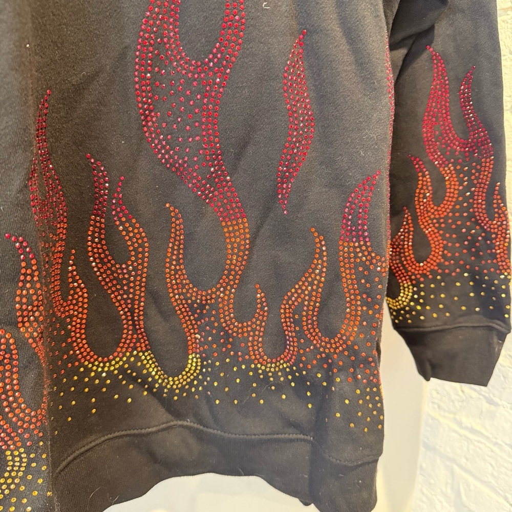 Forever 21 X Flamin Hot Cheetos Hooded Sweatshirt - Picture 3 of 7